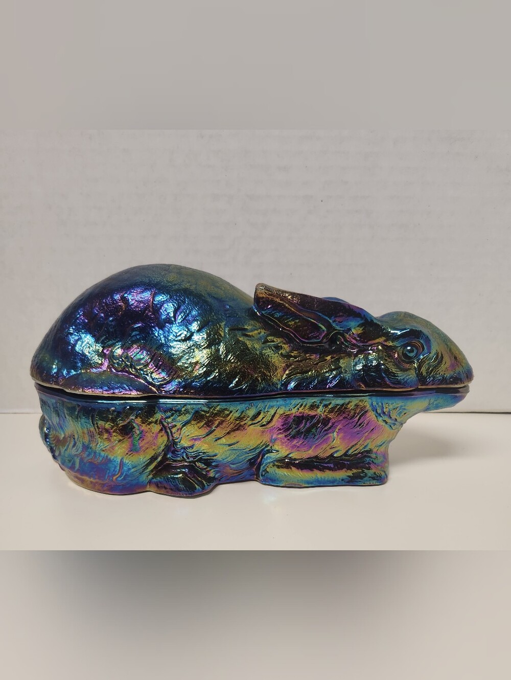 Vintage Imperial Glass Carnival Rabbit Covered Dish ALIG Amethyst Bunny 1886